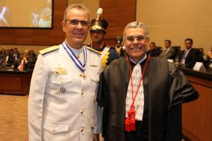 Almirante-de-esquadra Bento Costa Lima Leite de Albuquerque Júnior foi um dos agraciados