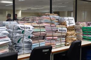 Setor movimenta cerca de mil documentos por mês