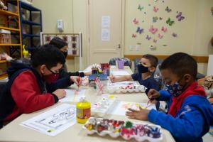 As crianças tiveram uma tarde agradável e aproveitaram a programação infantil do museu