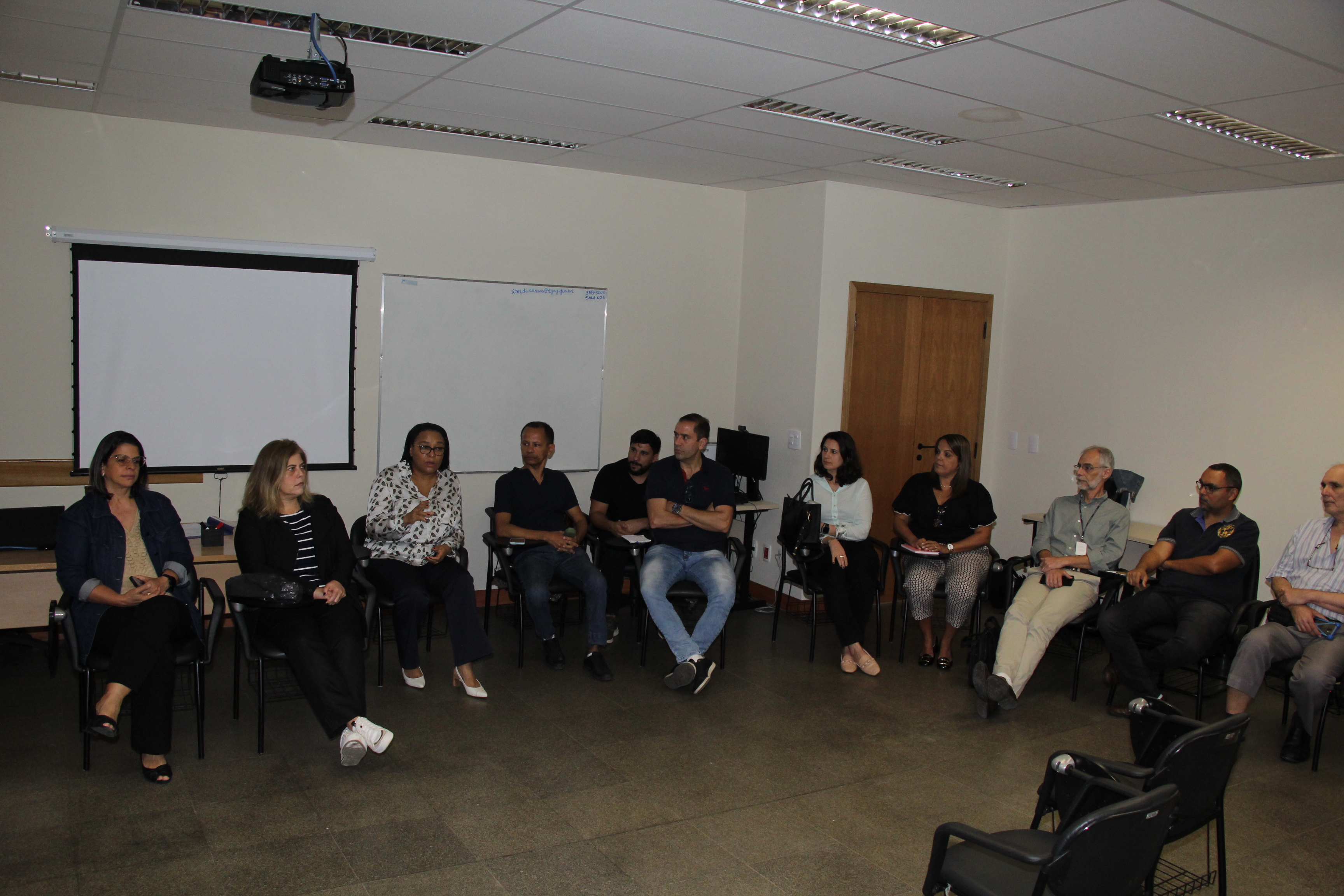 Imagem sem descrição