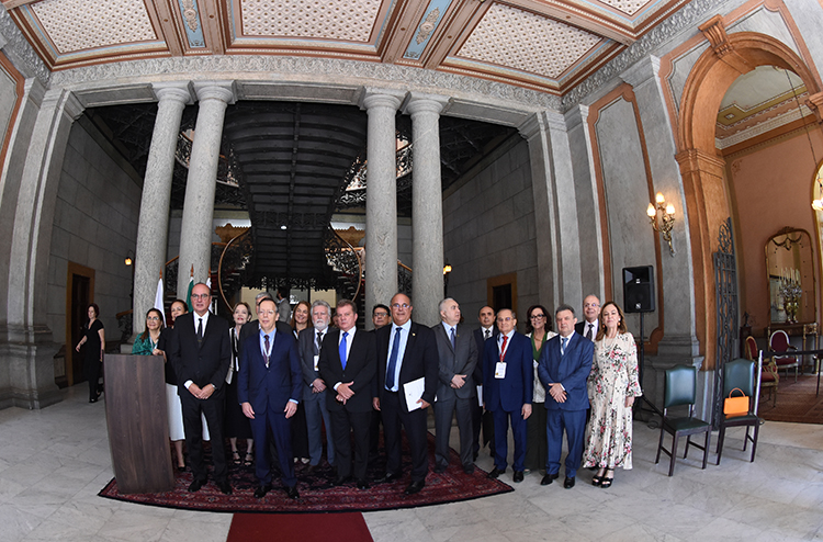 Imagem sem descrição