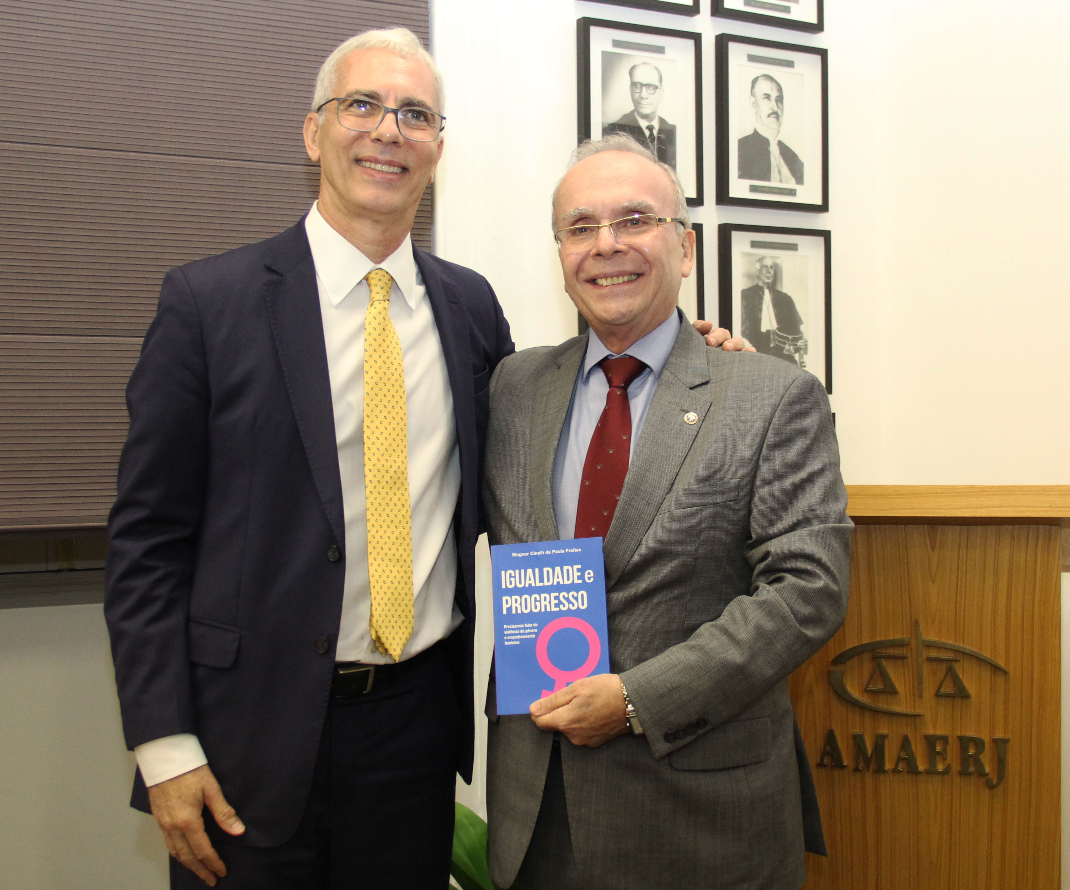 Imagem sem descrição