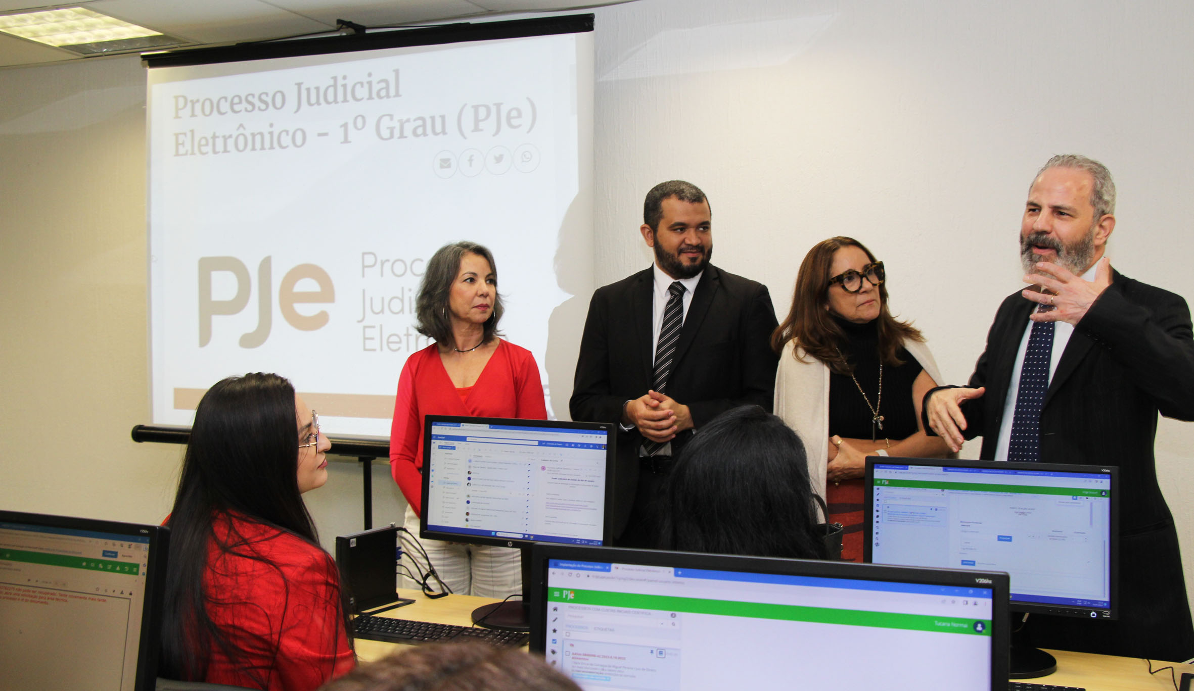 Imagem sem descrição