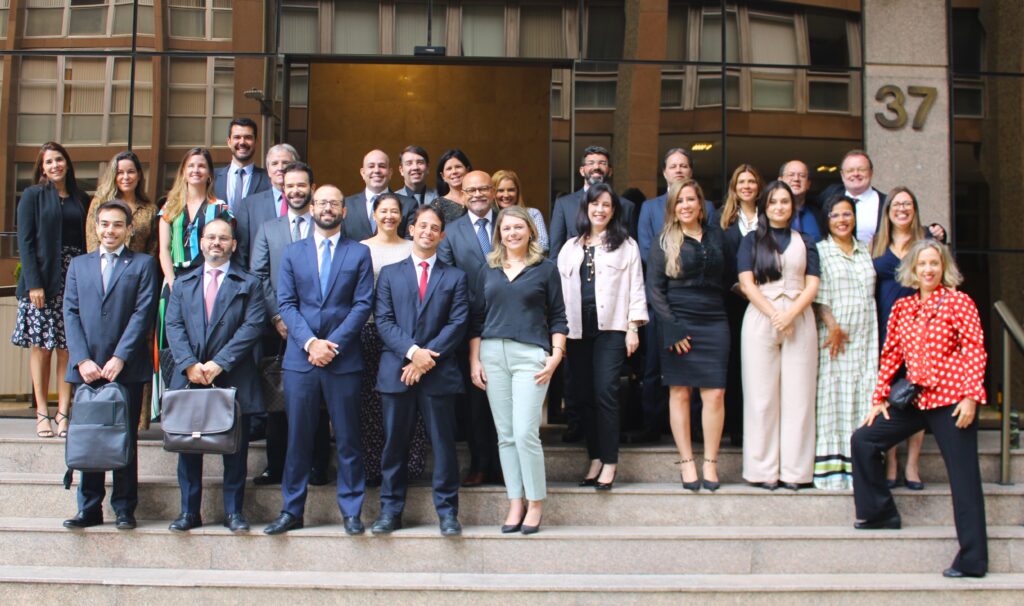 Imagem sem descrição