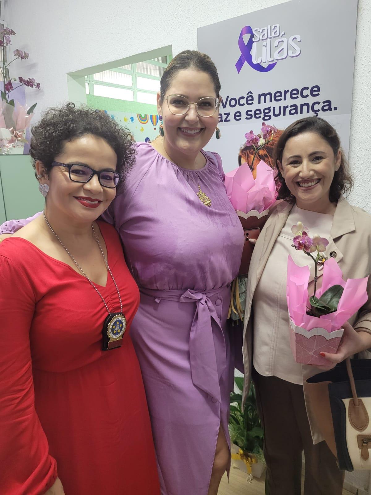 Drª Viviane, DGPAM, Drª Marcela Assad e a presidente do Conselho Municipal da Mulher Lilian Cirico