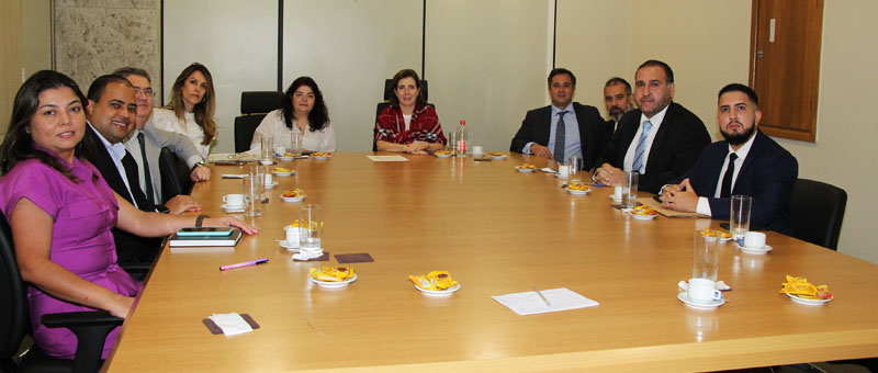 Imagem sem descrição