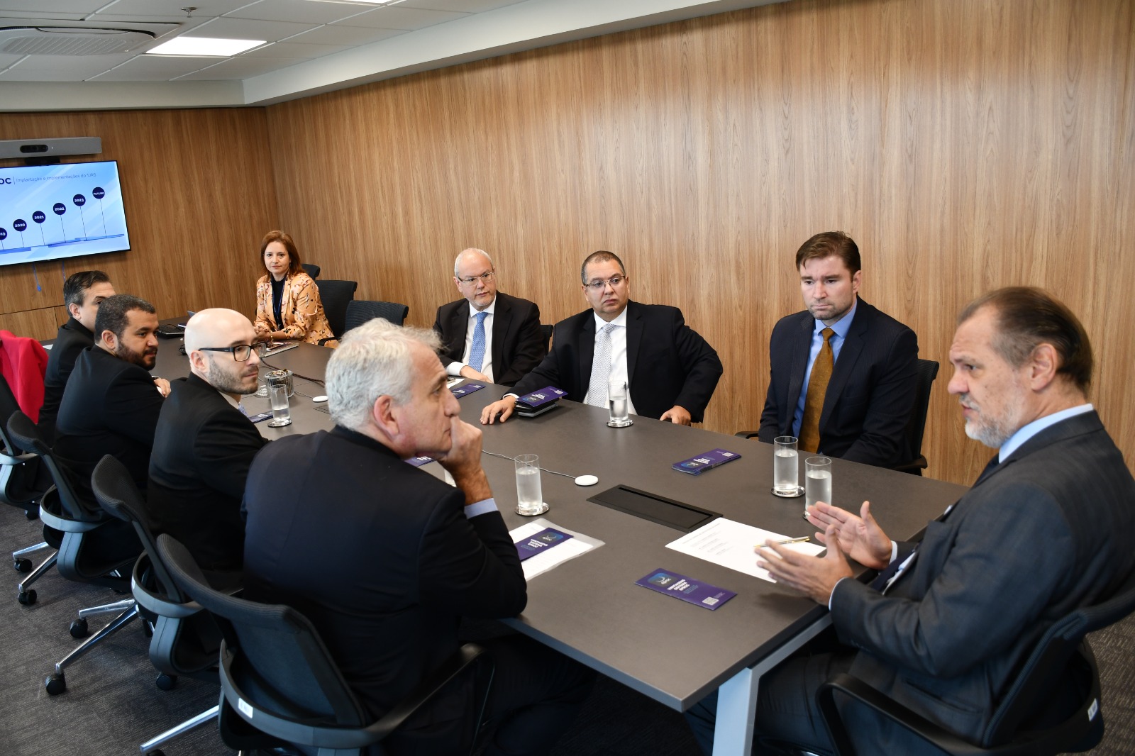 Imagem sem descrição