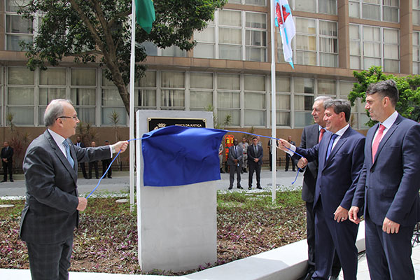 Imagem sem descrição