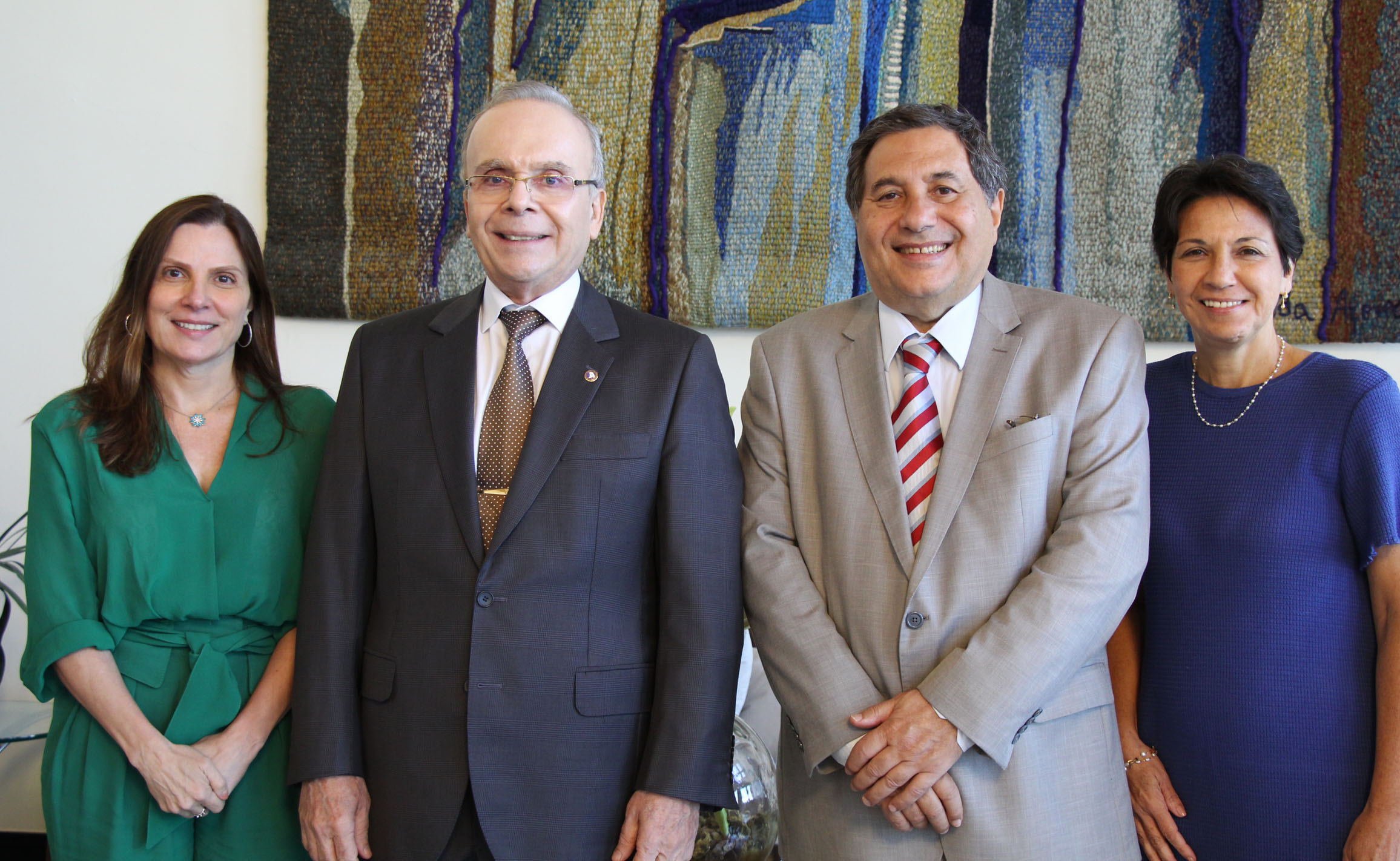 Imagem sem descrição