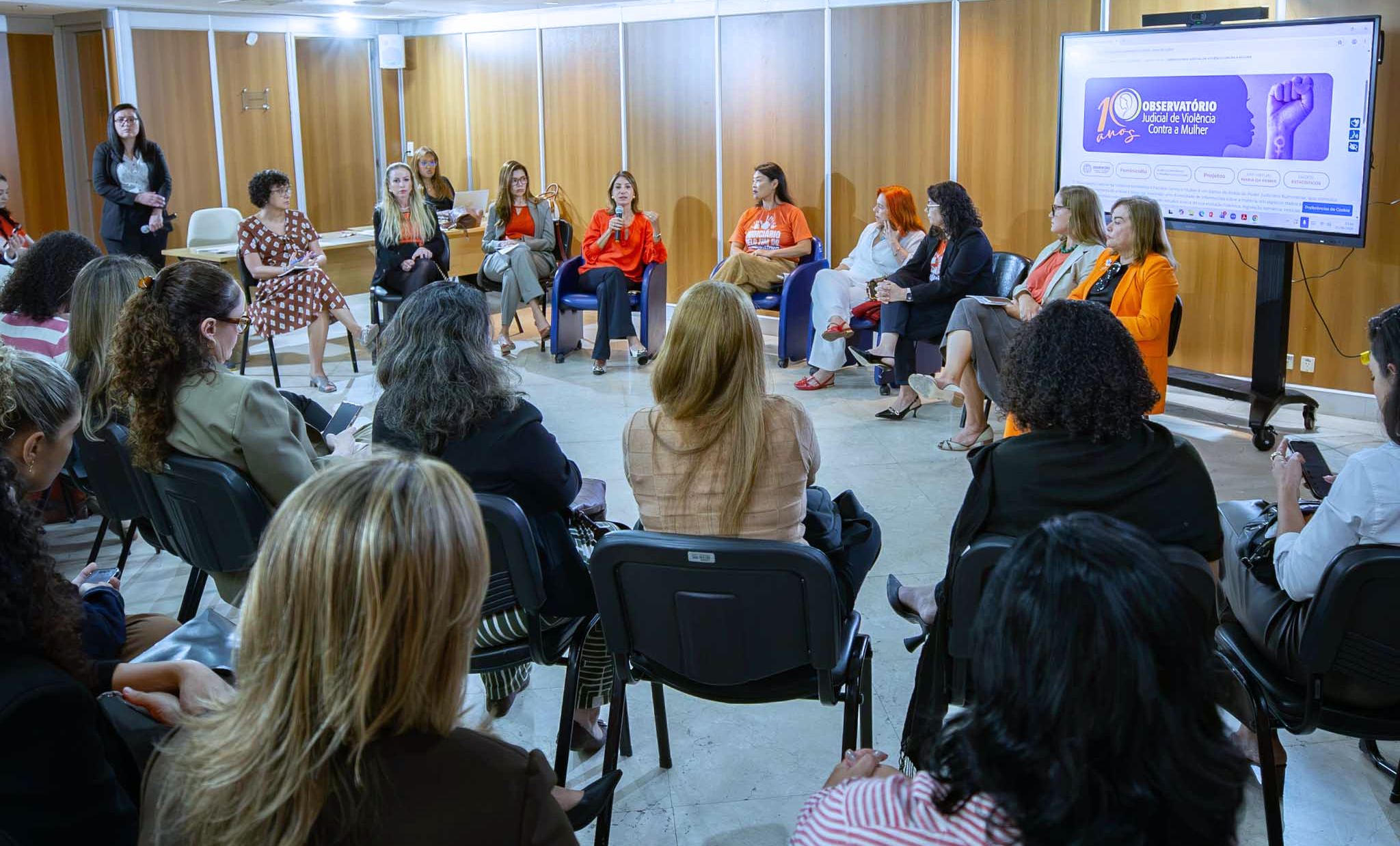 imagem - TJRJ recebe comitiva do CNJ em reunião da Rede de Enfrentamento à Violência contra a Mulher