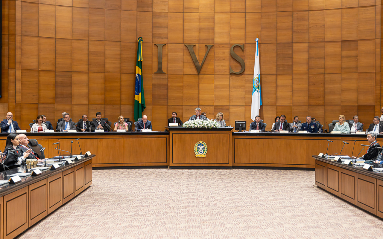 imagem - Desembargador Claudio de Mello Tavares assume Presidência do TRE-RJ