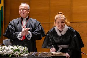 Juíza Júlia Linhares