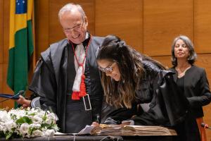 Juíza Maria Izabel Gomes