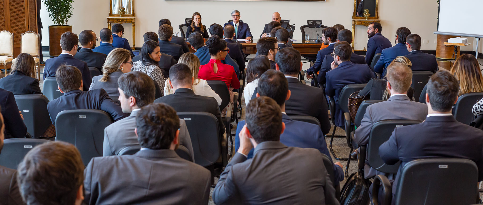 Durante reunião do presidente do TJRJ, desembargador Henrique Carlos de Andrade Figueira, com juízes empossados