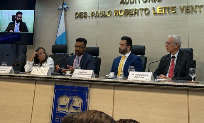 imagem - Palestra debate diversidade, dignidade e direitos da população LGBTQIAPN+