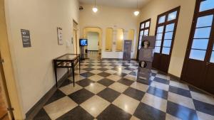 A exposição no Espaço Multiuso do Museu de Niterói.