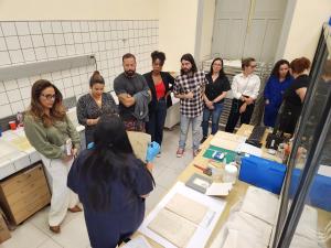  Oficina Demonstrativa de Procedimentos de Restauro de Documentos