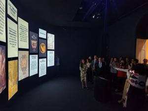 A sala “Origens do Direito e Princípios da Justiça”