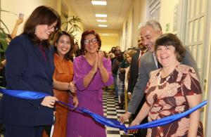 Da esquerda para a direita: a juíza auxiliar da Presidência Paula Feteira Soares, a secretária-geral de Gestão do Conhecimento Mariana Figueiredo Corrêa, a diretora do Museu da Justiça Siléa Macieira, sub-procuradora da República Luiza Cristina Fonseca e o procurador da República Sergio Suiama