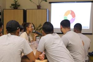 Izadora Alves, arte educadora do Museu da Justiça