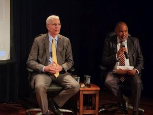 Desembargador Wagner Cinelli de Paula Freitas e o juiz André Nicolitt