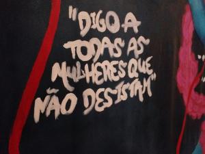 Exposição Rosto de Mulher