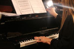 A pianista Regina Lacerda