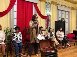 Siléa Macieira, diretora do Museu da Justiça no Troca de Livros em Homenagem a Adélia Prado