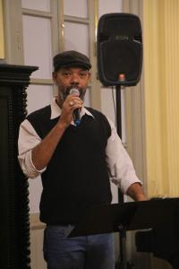 Ton Oliveira, coordenador do Programa Troca de Livros