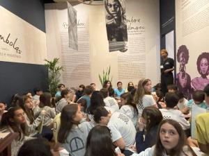 Visita Mediada com a Escola Eleva