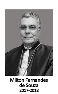 Retrato em preto e branco do desembargador Milton Fernandes de Souza. Clique na imagem para acessar a biografia.