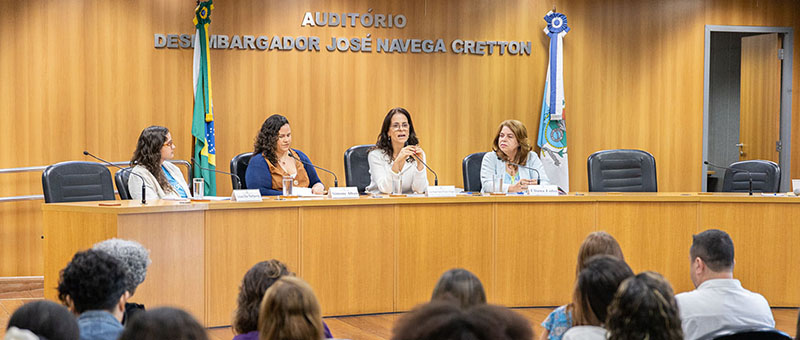 ‘Semana do Bebê Degase 2025’ debate gênero, parentalidade e infância no TJRJ