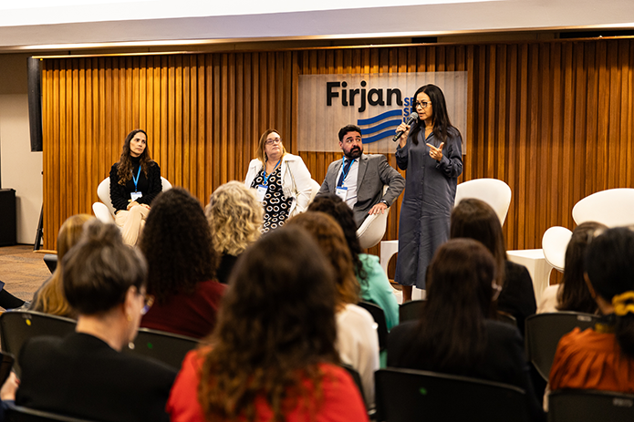 A juíza Ellen Garcia Mesquita, coordenadora do Cejusc de Bangu, destaca a necessidade do diálogo para resolver conflitos familiares 