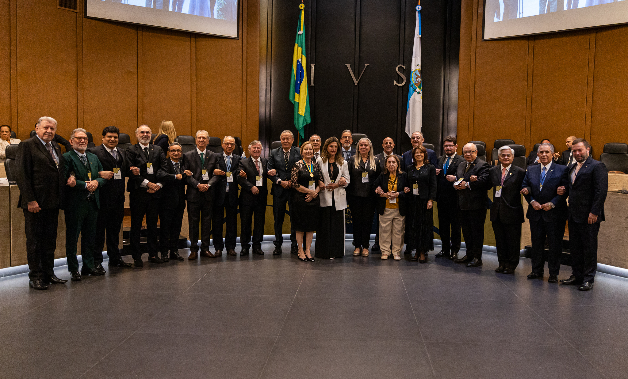 Representantes dos Tribunais de Justiça participam do 3º Encontro de Vice-Presidentes dos Tribunais de Justiça, no Plenário Desembargador Estenio Cantarino Cardozo