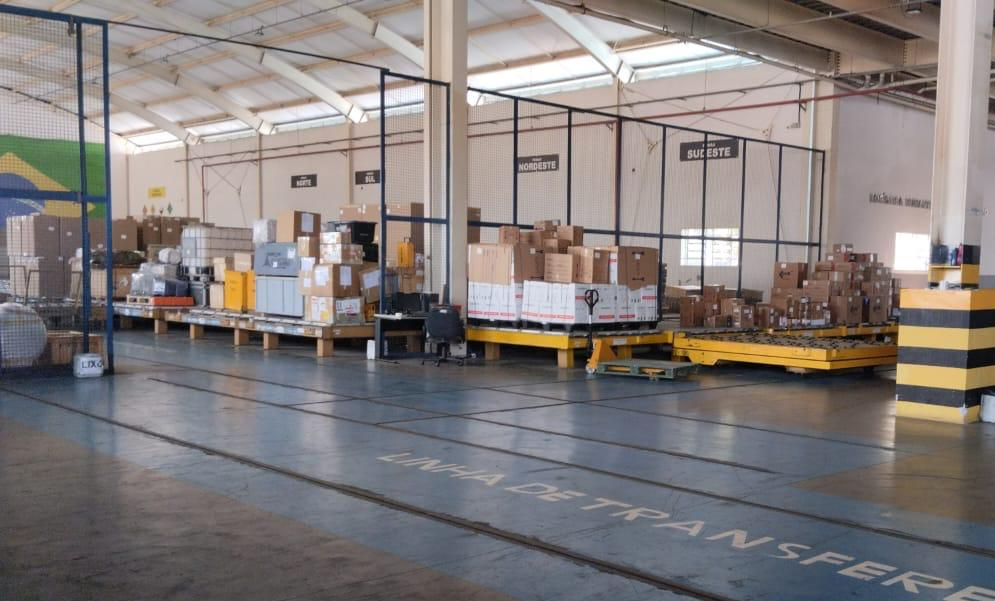 Os equipamentos foram levados à Base Aérea do Galeão e de lá seguiram em voo de apoio da Força Aérea Brasileira 