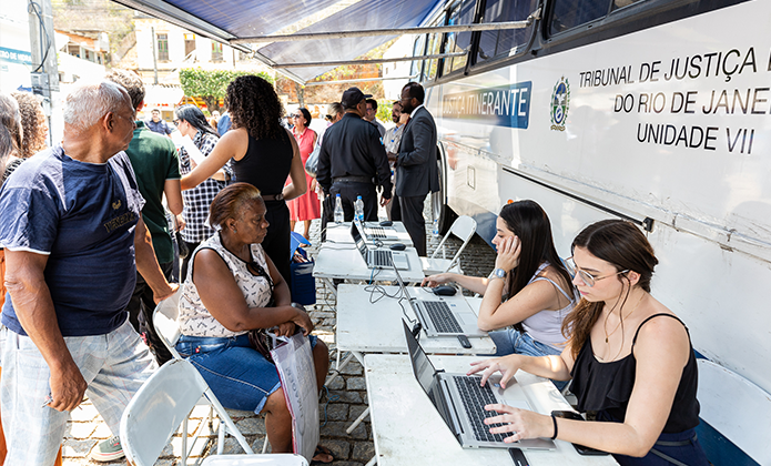 Justiça Itinerante inicia atendimentos na cidade de São Fidélis