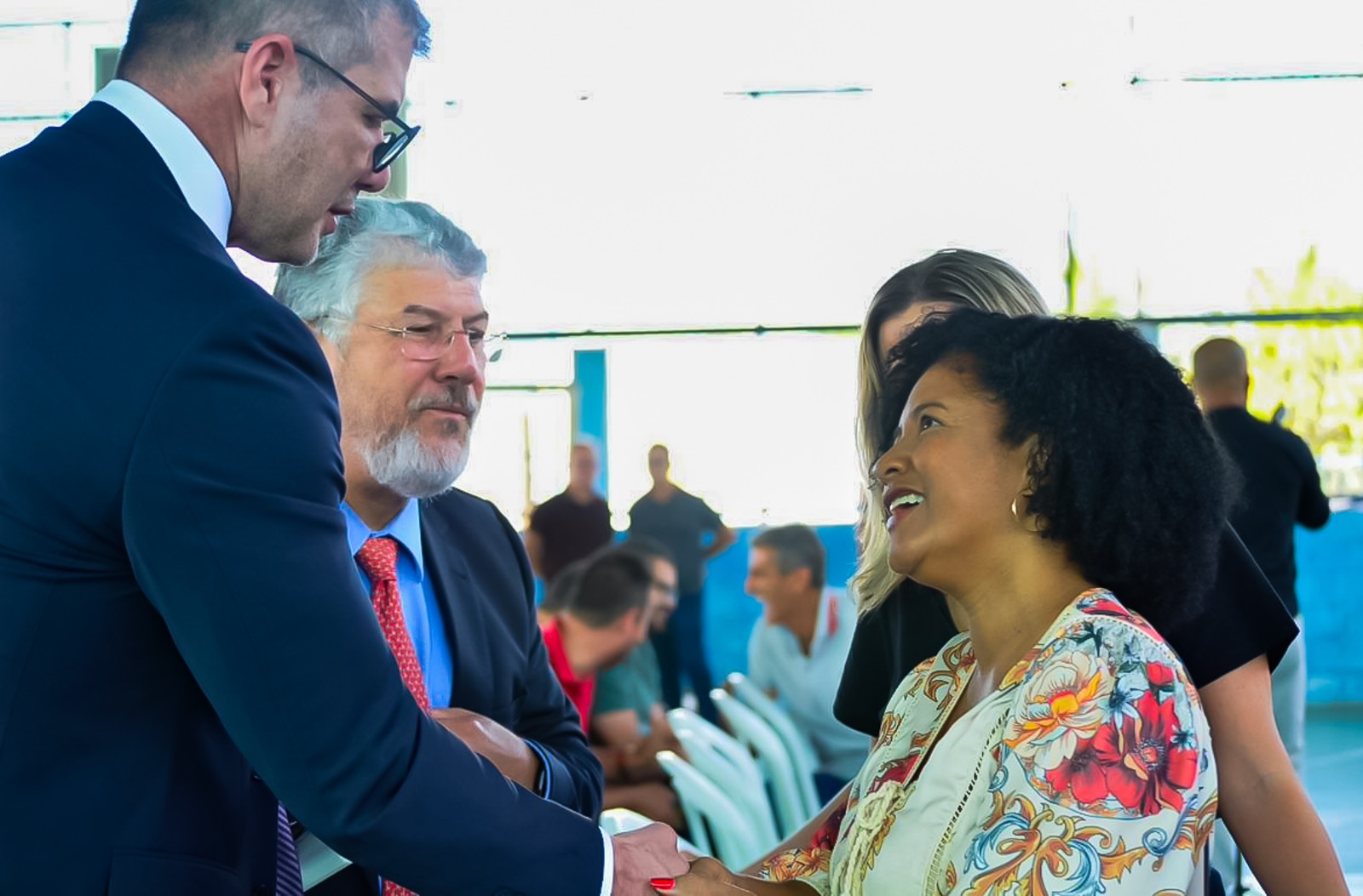 O juiz Marcello Rubioli e o desembargador Marcos Alcino participaram da solenidade de entrega de títulos de propriedade