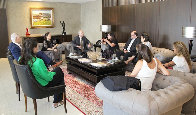 Imagem sem descrição