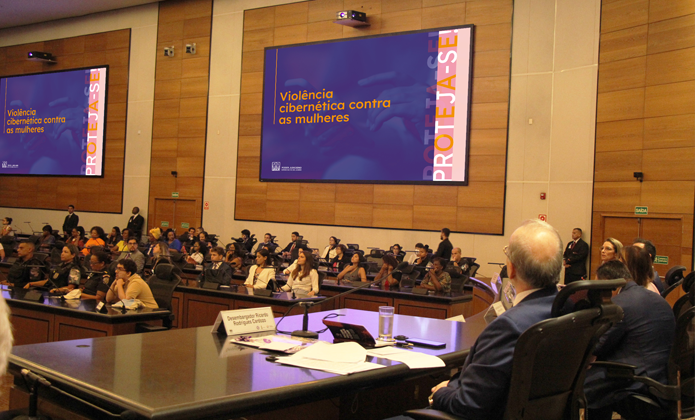 Imagem sem descrição