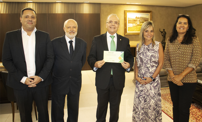 Imagem sem descrição