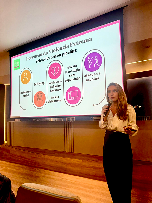 Imagem sem descrição