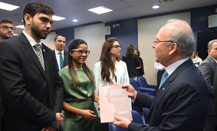 Imagem sem descrição