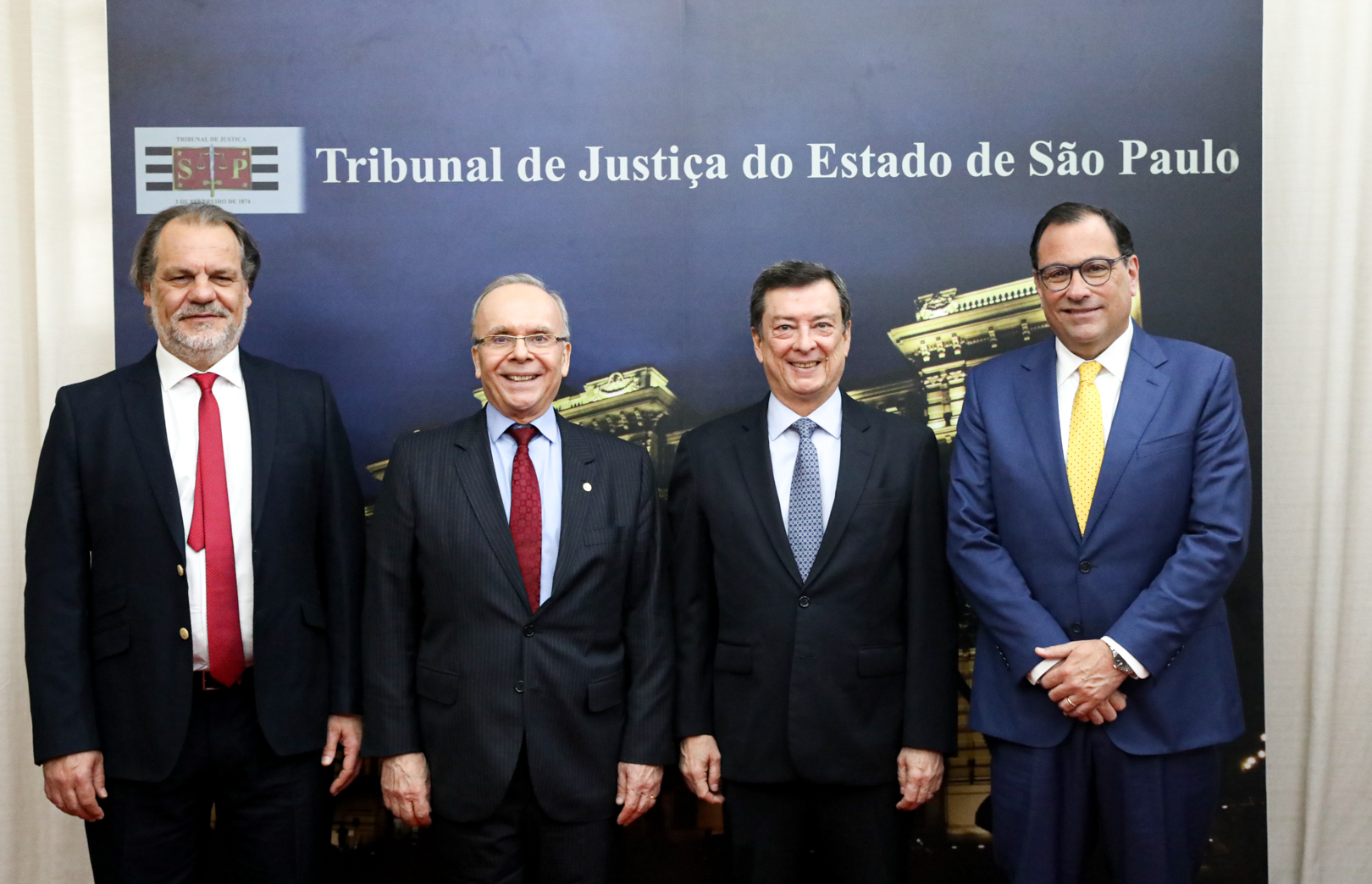 Imagem sem descrição